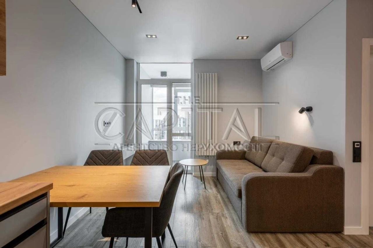 Sale / Apartment / 42 sq m / Respublika Residence / Голос