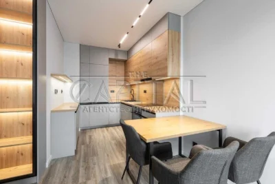 Sale / Apartment / 42 sq m / Respublika Residence / Голос