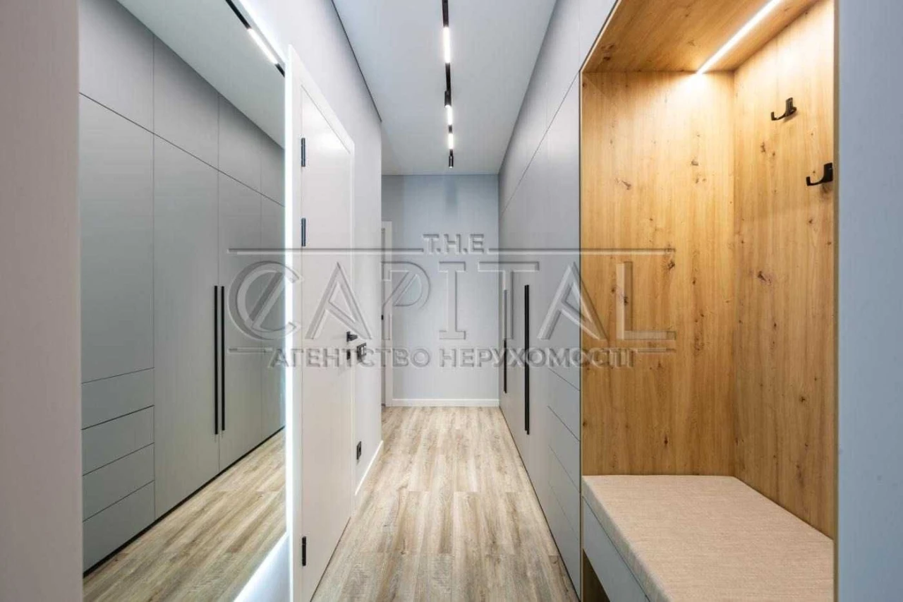Sale / Apartment / 42 sq m / Respublika Residence / Голос