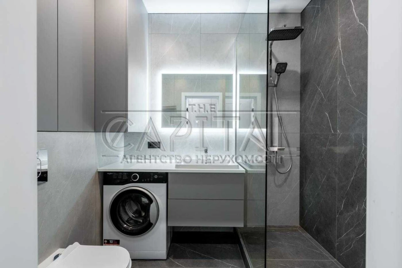 Sale / Apartment / 42 sq m / Respublika Residence / Голос
