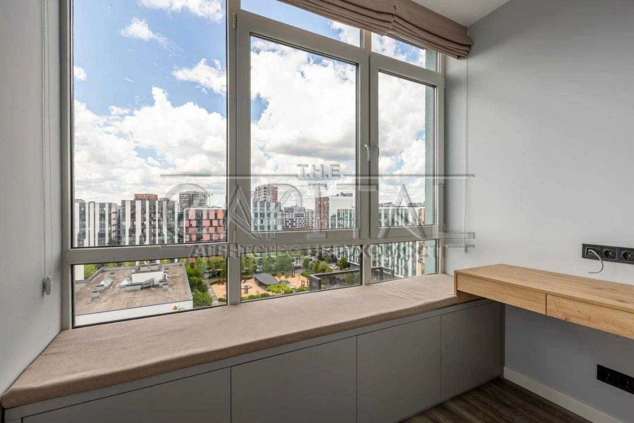 Sale / Apartment / 42 sq m / Respublika Residence / Голос