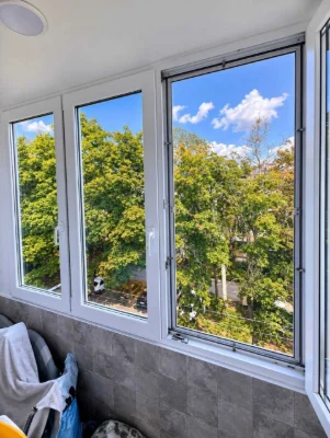 For Sale: 2-bedroom apartment near the Botanical Garden metro station