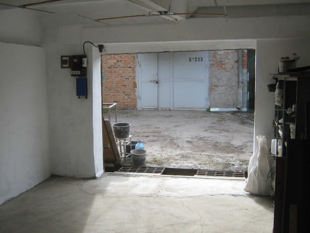 For Sale/Rent Garage 6x4 Giant-2
