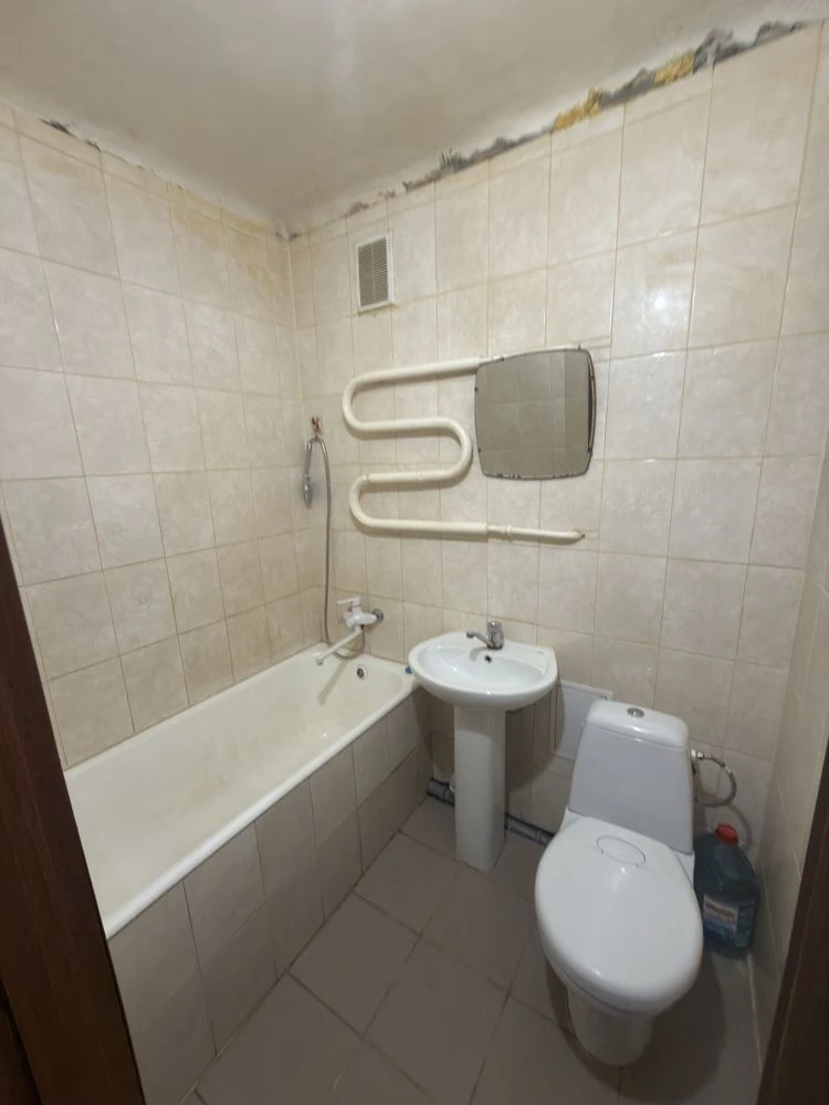 Two-bedroom apartment for sale, Solyani, School stop, brick