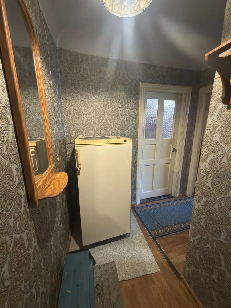 Two-bedroom apartment for sale, Solyani, School stop, brick