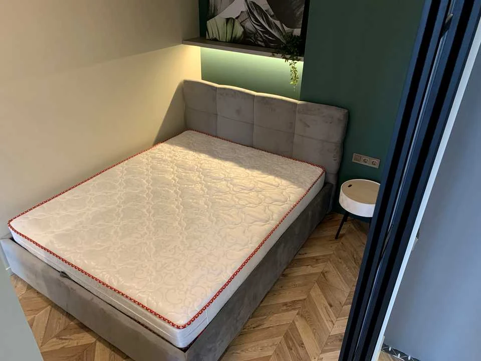 Apartment. Brest Street, Kyiv
