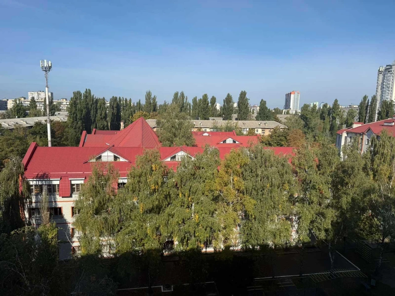 For sale, 2 room apartment on Nikolay Rudenko Street (Koltsovo)