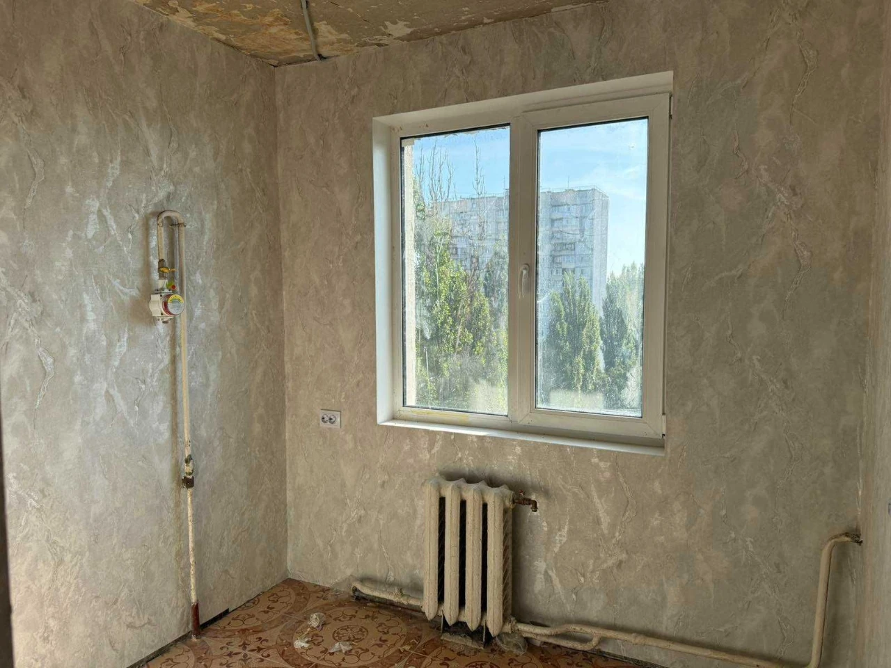 For sale, 2 room apartment on Nikolay Rudenko Street (Koltsovo)