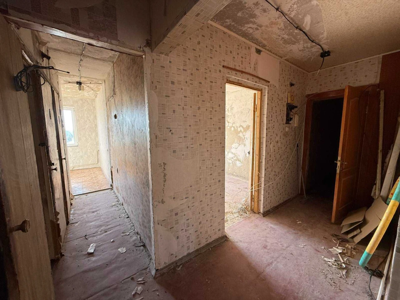 For sale, 2 room apartment on Nikolay Rudenko Street (Koltsovo)