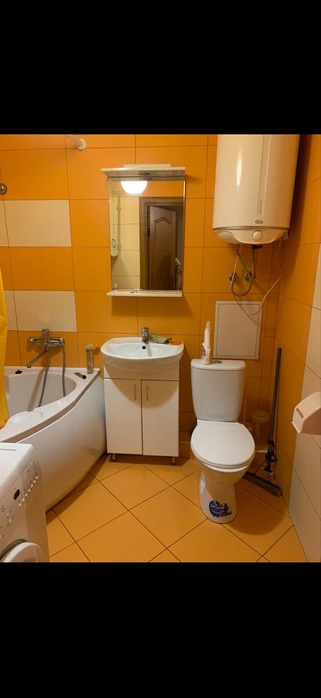 Просторная 3-комнатная квартира на Тополе 1 в Днепре — 68,1 м²
