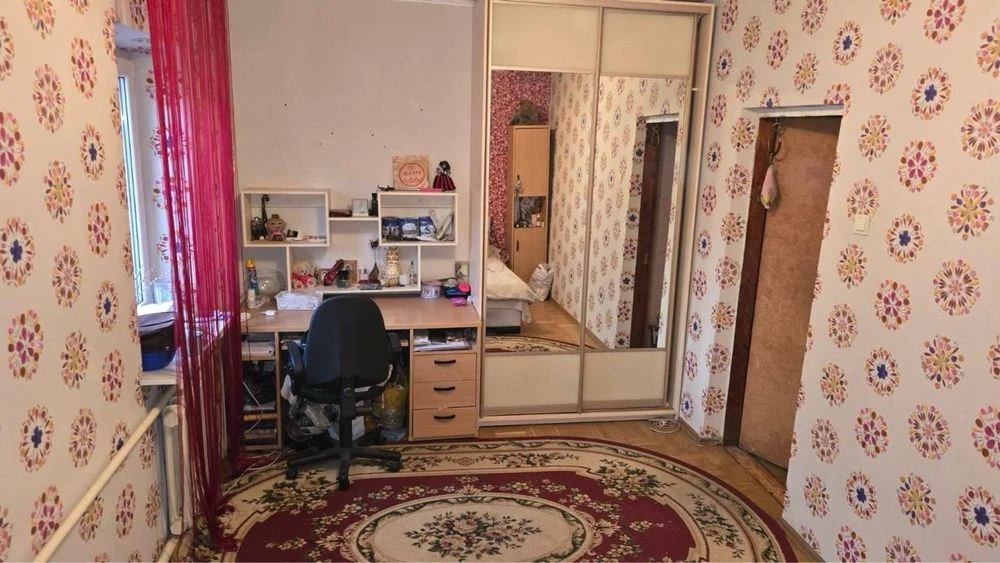 Продається будинок, вулиця Черникова/Правый берег