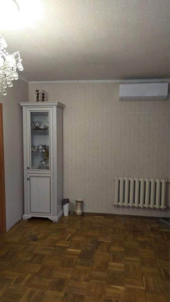 Продається будинок, вулиця Черникова/Правый берег