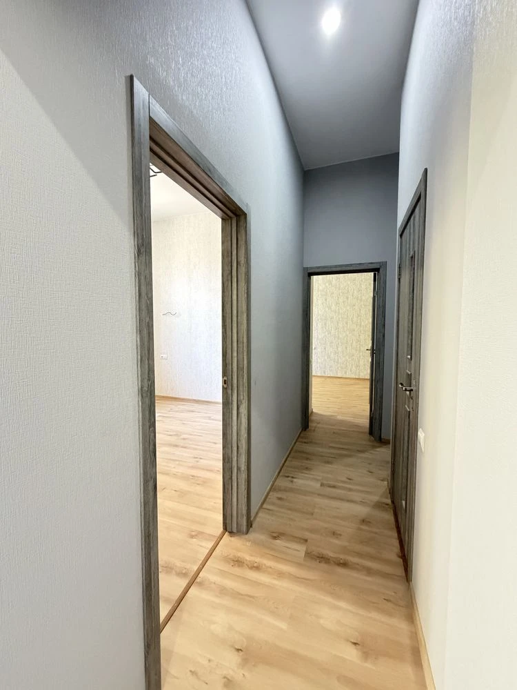 For Sale: 3-bedroom apartment on Arkasivska Street with turnkey renovation