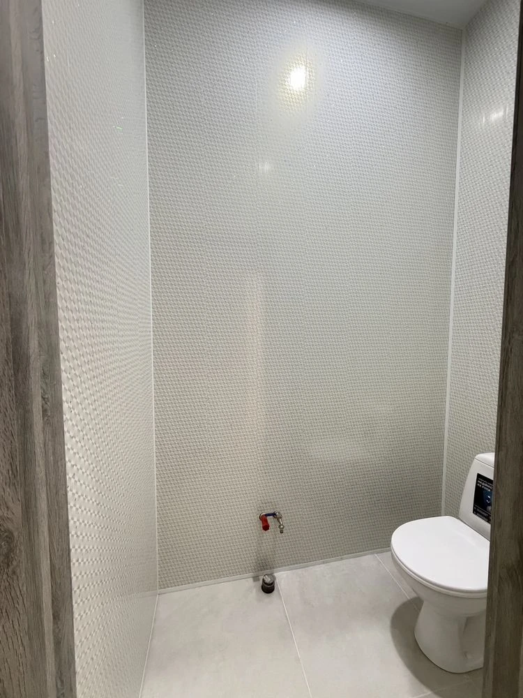 For Sale: 3-bedroom apartment on Arkasivska Street with turnkey renovation