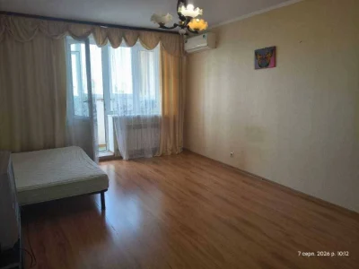 Продається 1-кімнатна квартира, Киев, Дарницкий район, улица Бориспольская, 6