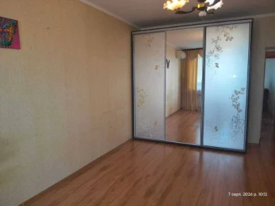 Продається 1-кімнатна квартира, Киев, Дарницкий район, улица Бориспольская, 6