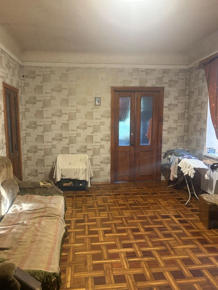 Продається будинок в Основ'янському районі