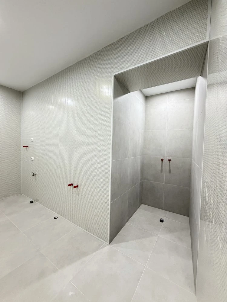 3-bedroom apartment for sale on Arkasivska Street with renovation