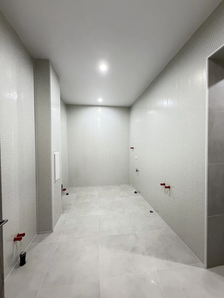 3-bedroom apartment for sale on Arkasivska Street with renovation