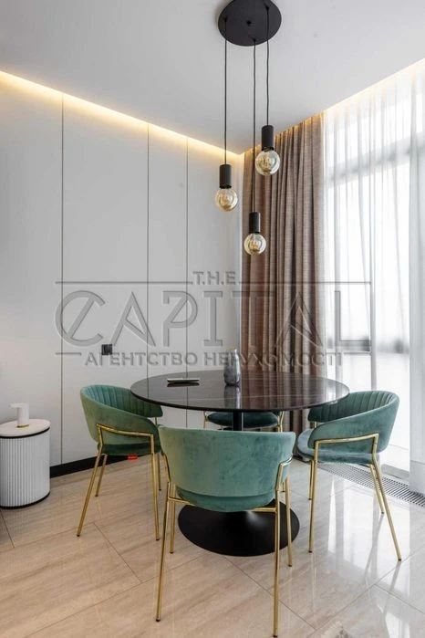 For sale / Apartment / 57 m2 / Residential complex Novopecherskie Lypky / Pechers