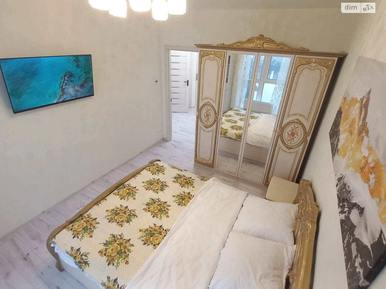 Продається Квартира в Харцивському Масиві