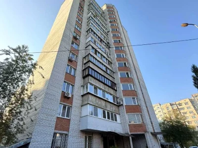 Квартира. Киев, Микильсько-Слобідская улица.
