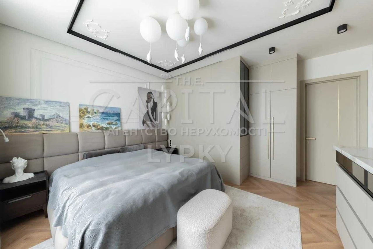 Sale / Apartment / 130 sq m / ЖК Новопечерські Липки / Pechersk