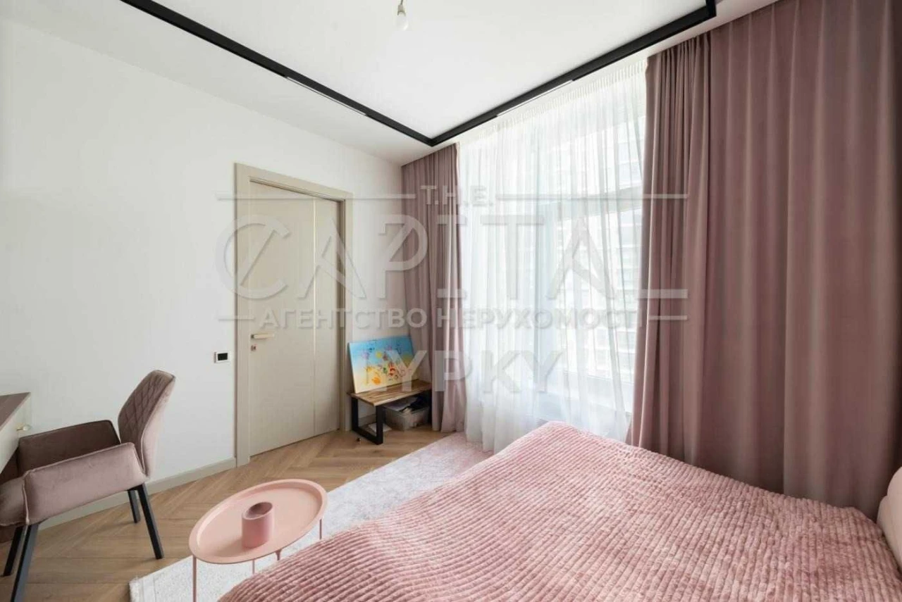 Sale / Apartment / 130 sq m / ЖК Новопечерські Липки / Pechersk