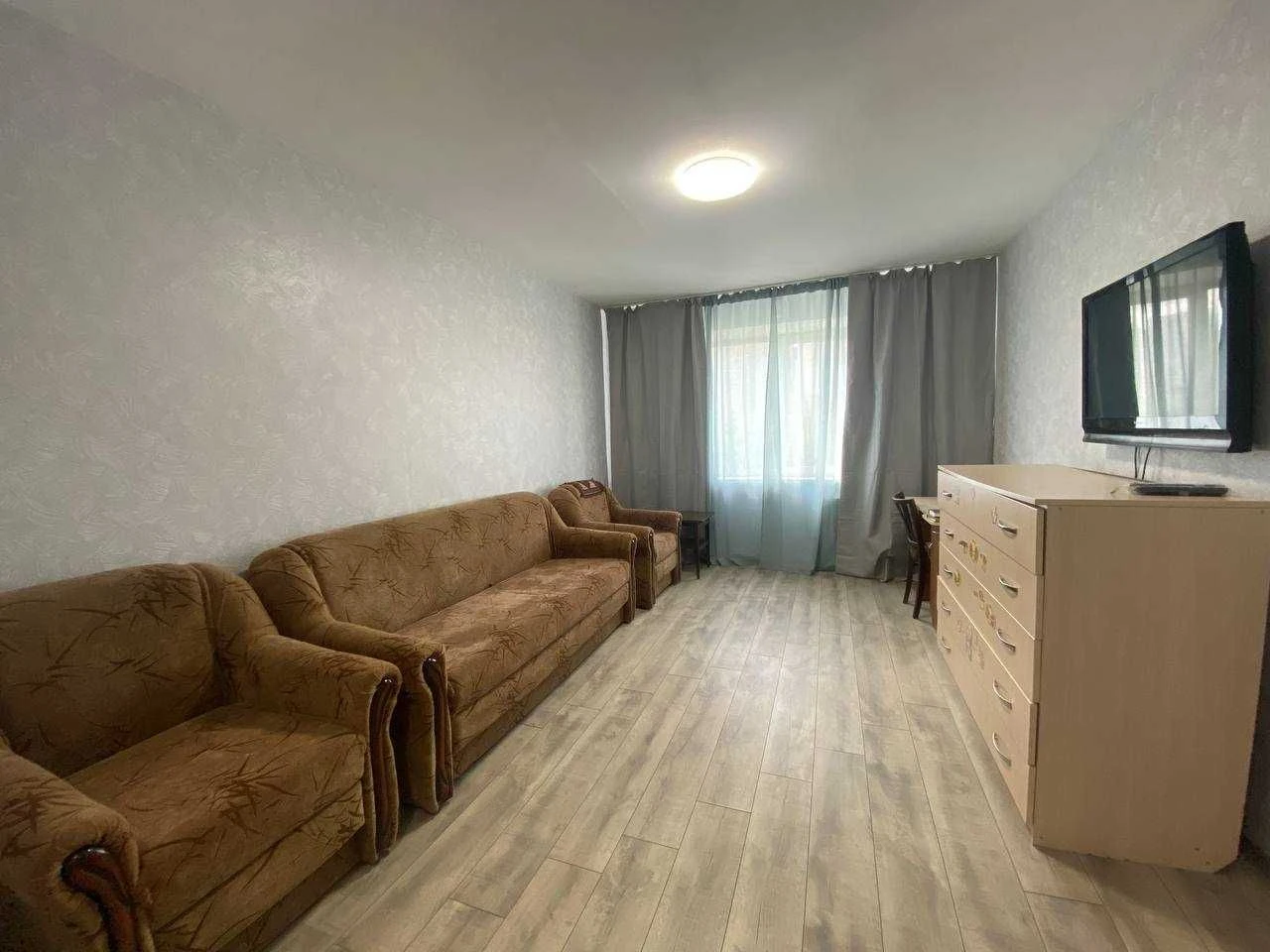 Sale of 3-room apartment on Architektora Nikolayeva st. 3B