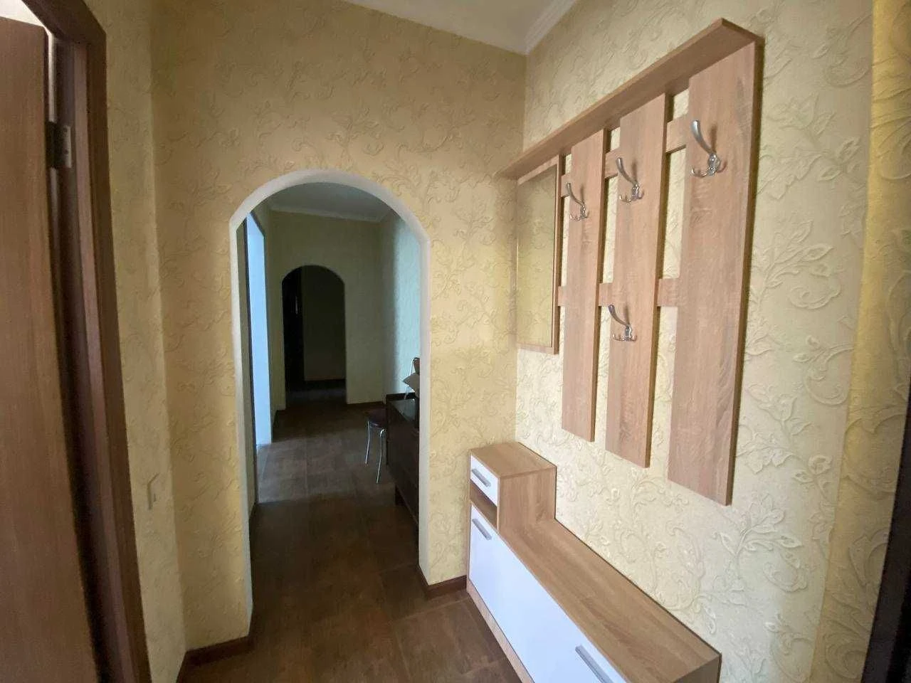 Sale of 3-room apartment on Architektora Nikolayeva st. 3B