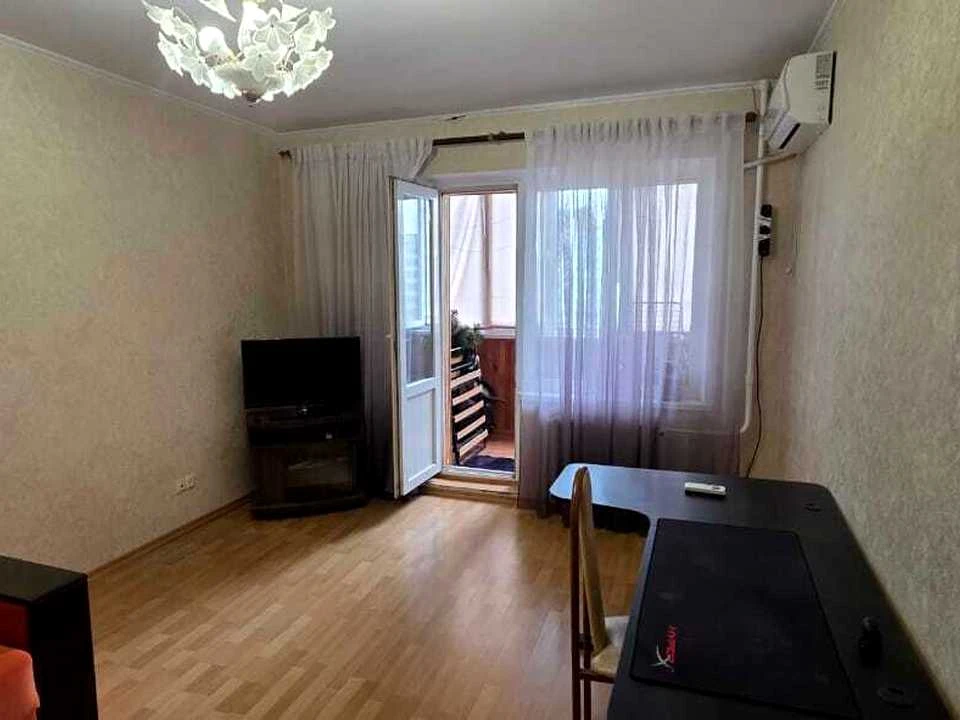 Apartment. Petro Grokarenko Avenue, Kyiv
