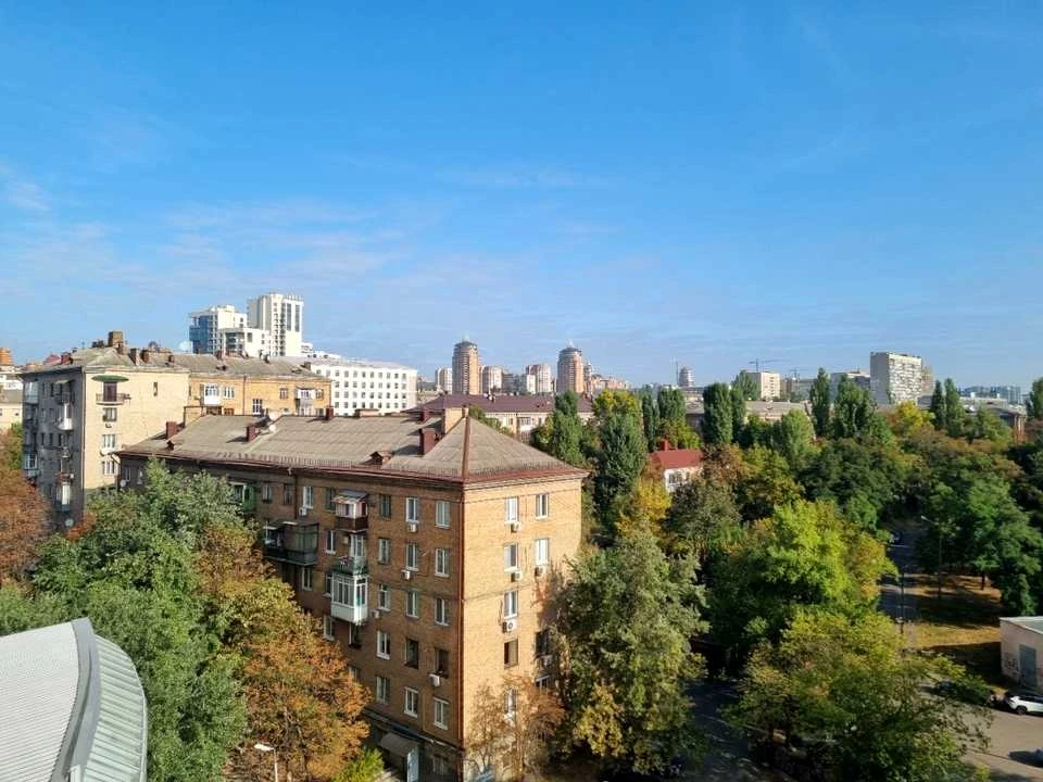 Квартира. Микола Михновського бульвар, Київ