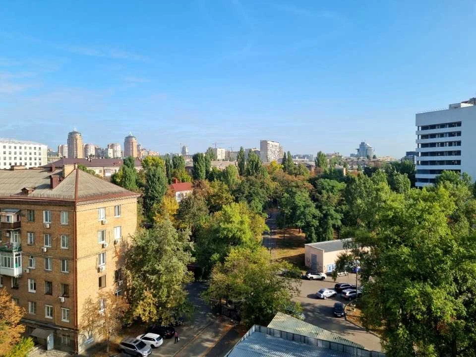 Квартира. Микола Михновського бульвар, Київ