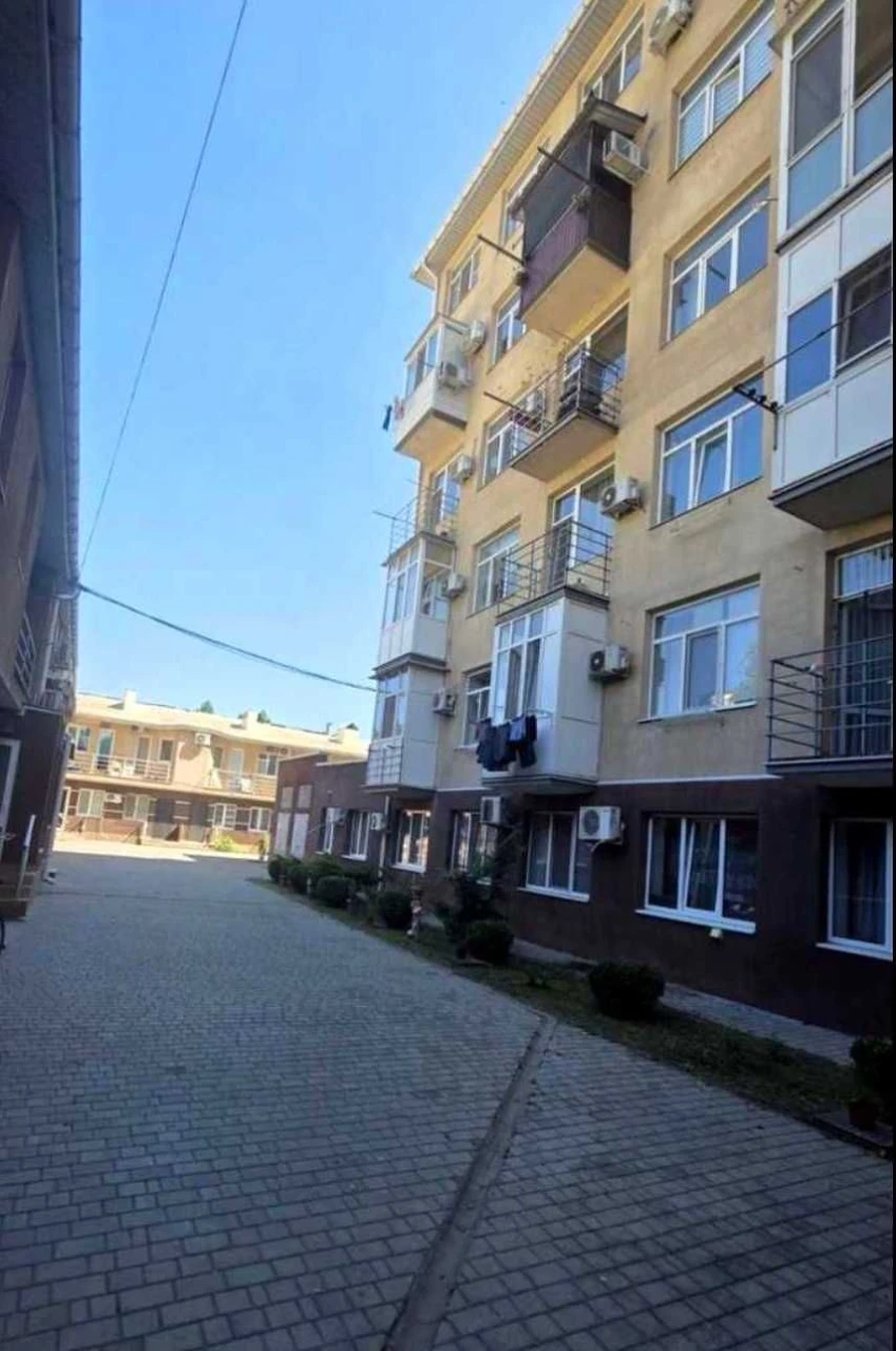 For Sale: Cozy Studio Apartment in Odesa, Perys district