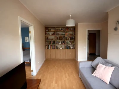 Rent 2-room apartment 43 sq.m. 5th floor