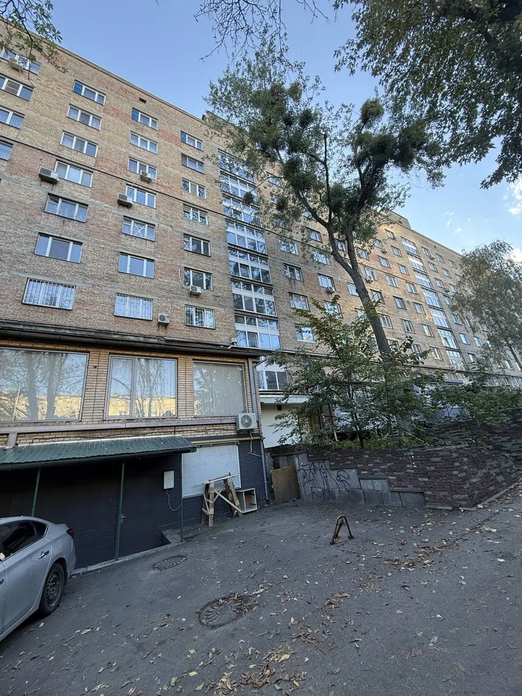 Берестейский пр-кт 18, м Политехнический институт Продажа 3-комнатной