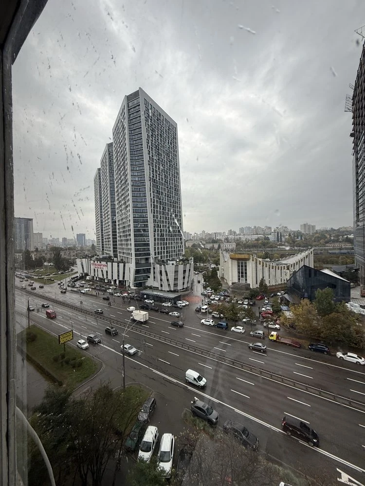 Берестейский пр-кт 18, м Политехнический институт Продажа 3-комнатной