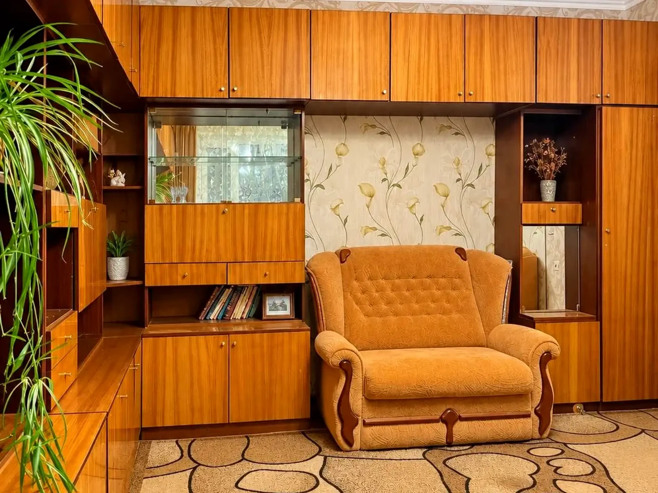 Sale of a 2-room apartment 51.3 sq m 11/12 floor