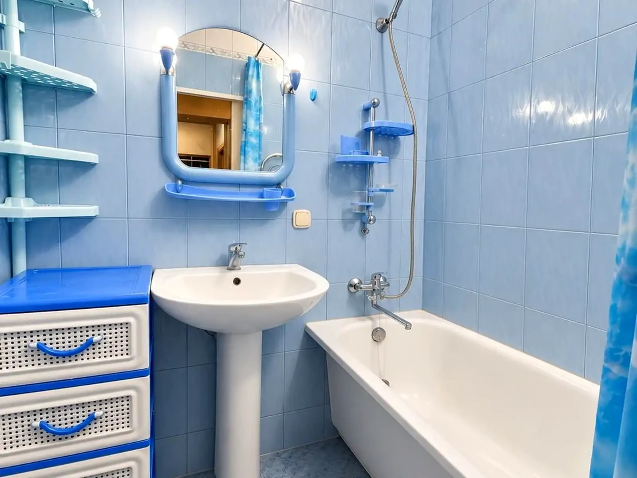 Sale of a 2-room apartment 51.3 sq m 11/12 floor