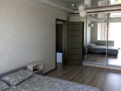 Квартира. Дніпро, Набережна Перемоги, вул.