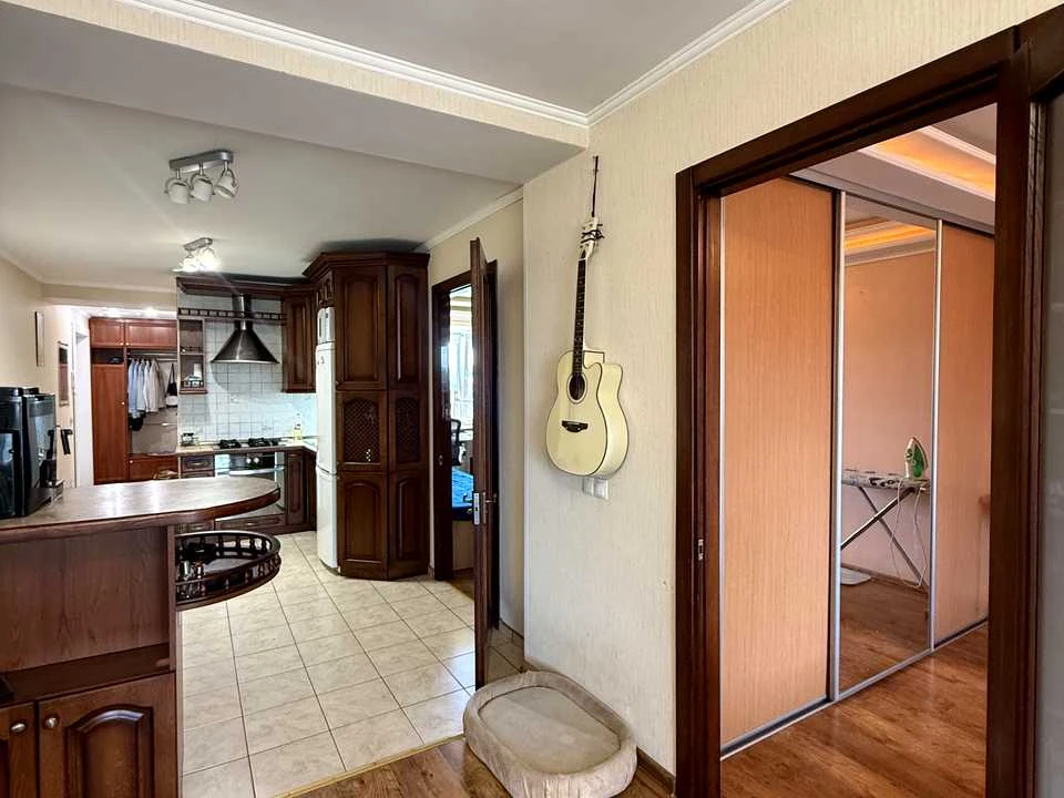 Apartment. Morshynska Street, Lviv