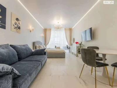 Long-Term Rental Apartment, Obolon