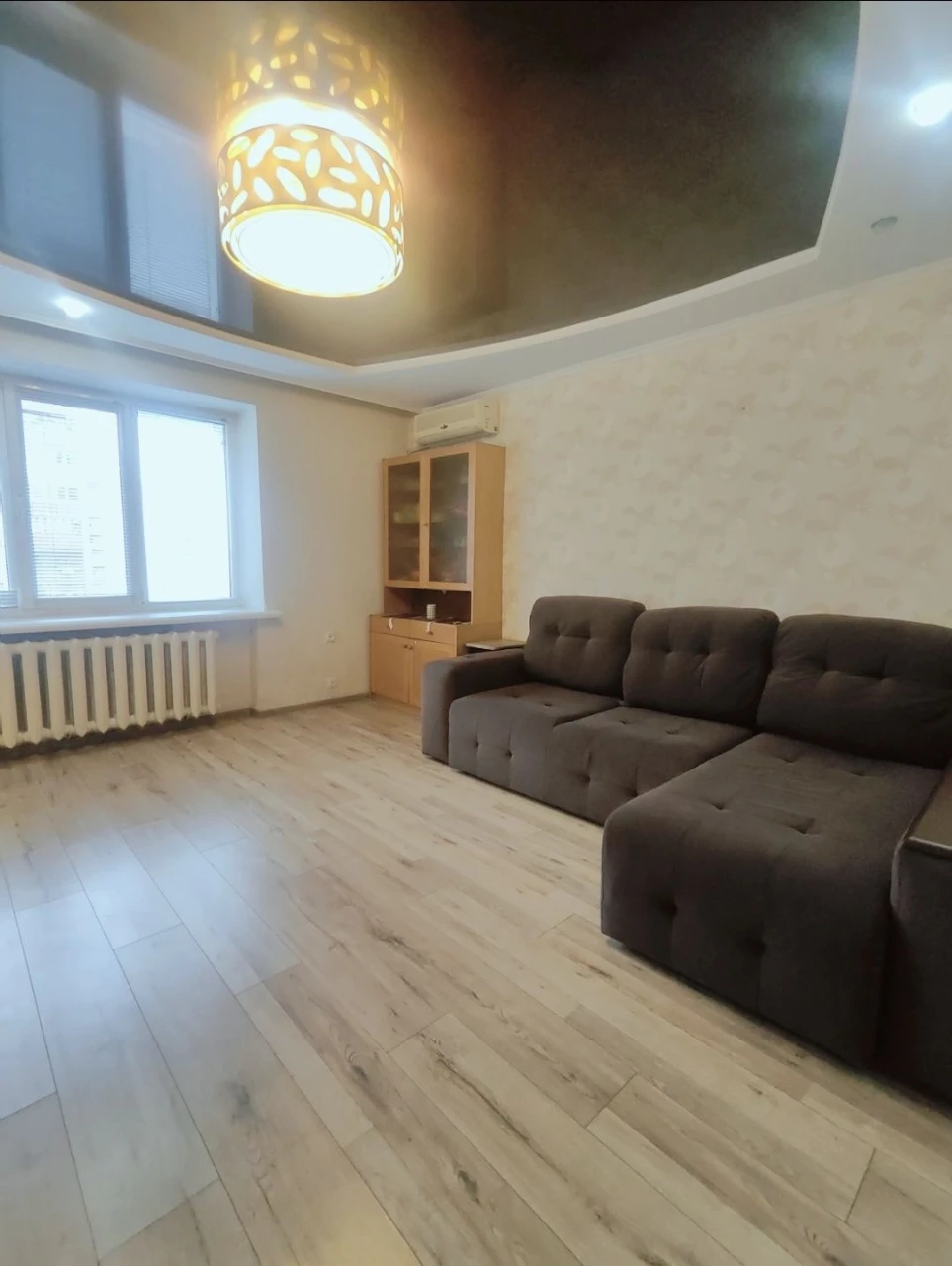 For sale, 2-bedroom apartment in Krasny Kamne, brick house