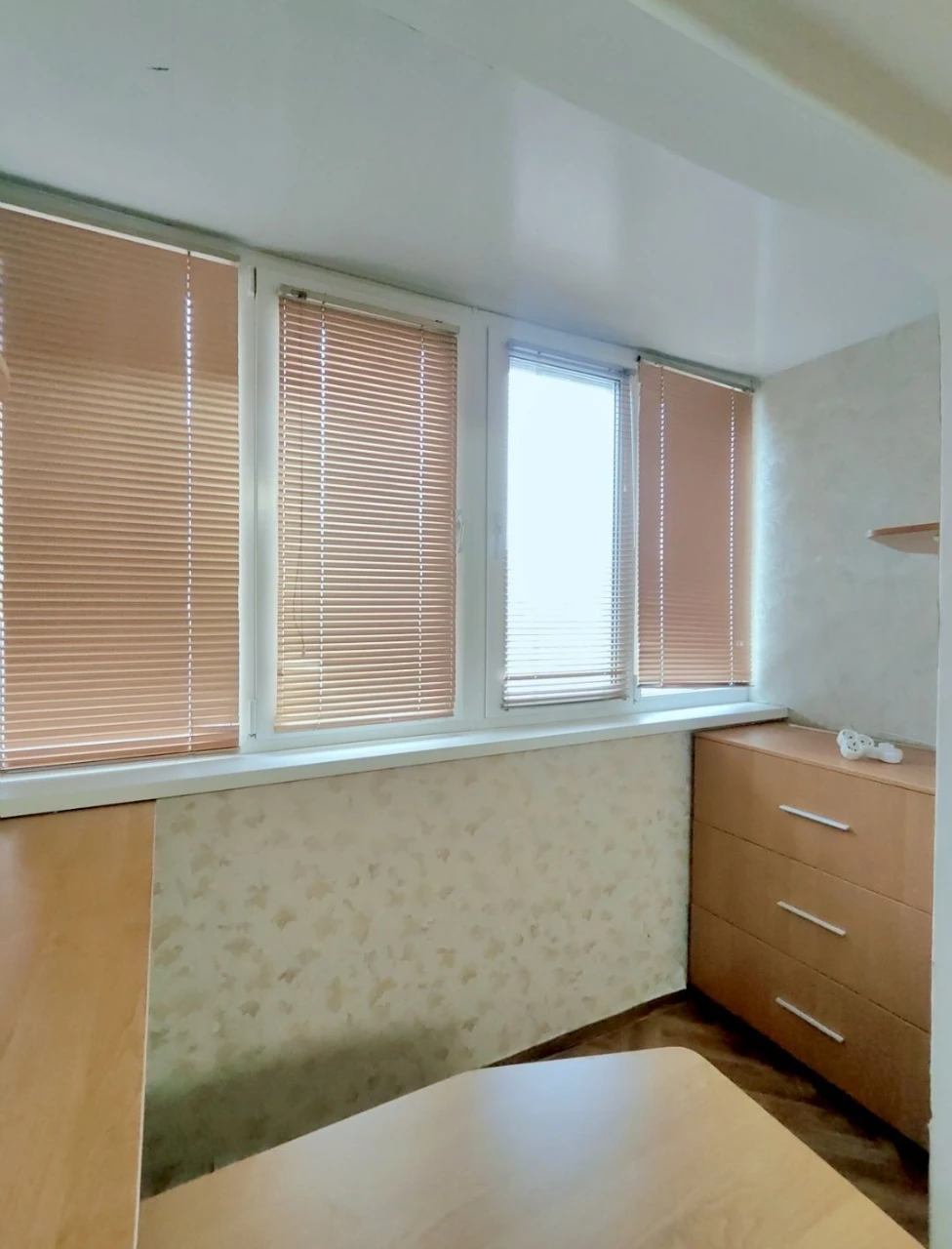 For sale, 2-bedroom apartment in Krasny Kamne, brick house