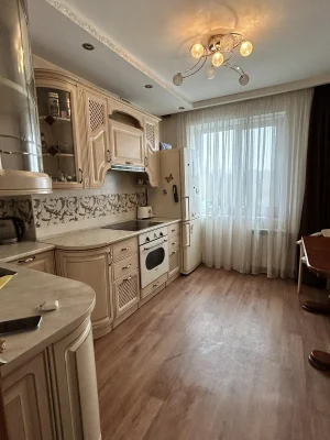 For Sale 2-room apartment on Kommunare