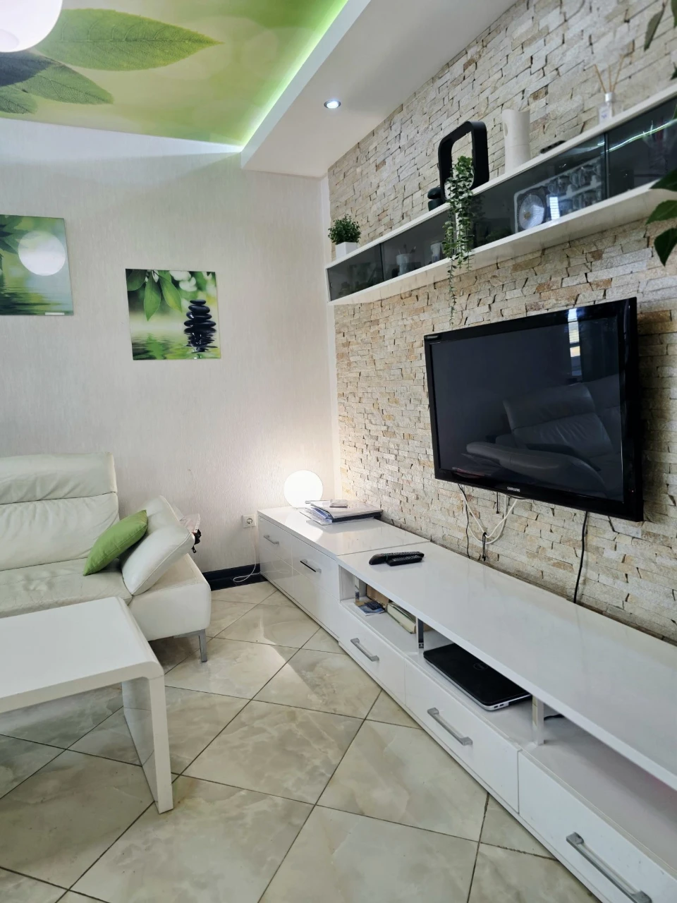For Sale! Stylish 2-room apartment, kitchen-studio and 2 bedrooms, Шевchenko Street