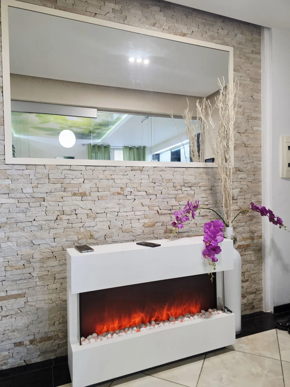 For Sale! Stylish 2-room apartment, kitchen-studio and 2 bedrooms, Шевchenko Street