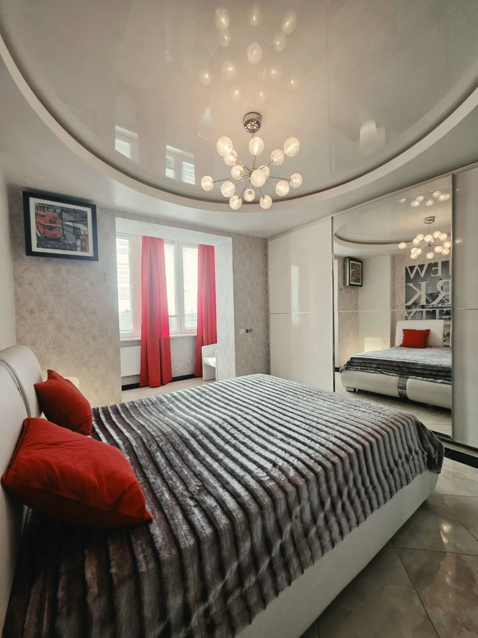 For Sale! Stylish 2-room apartment, kitchen-studio and 2 bedrooms, Шевchenko Street