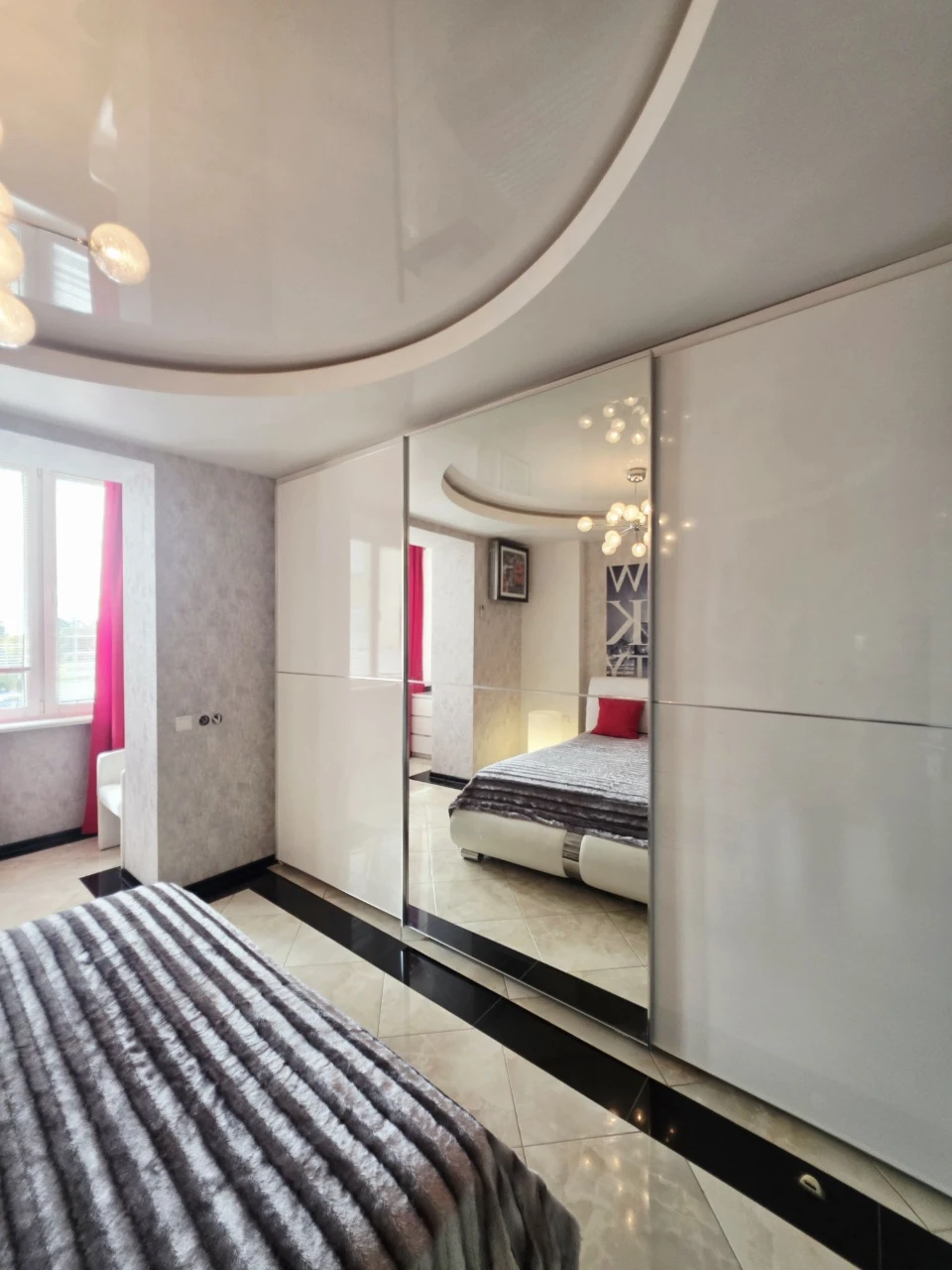 For Sale! Stylish 2-room apartment, kitchen-studio and 2 bedrooms, Шевchenko Street