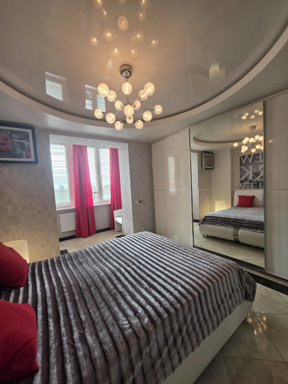 For Sale! Stylish 2-room apartment, kitchen-studio and 2 bedrooms, Шевchenko Street
